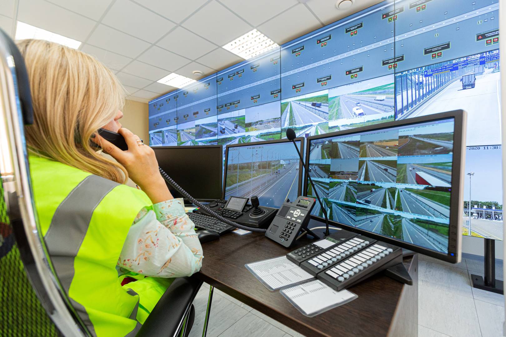 Traffic management center on 636 km of M4 Don
